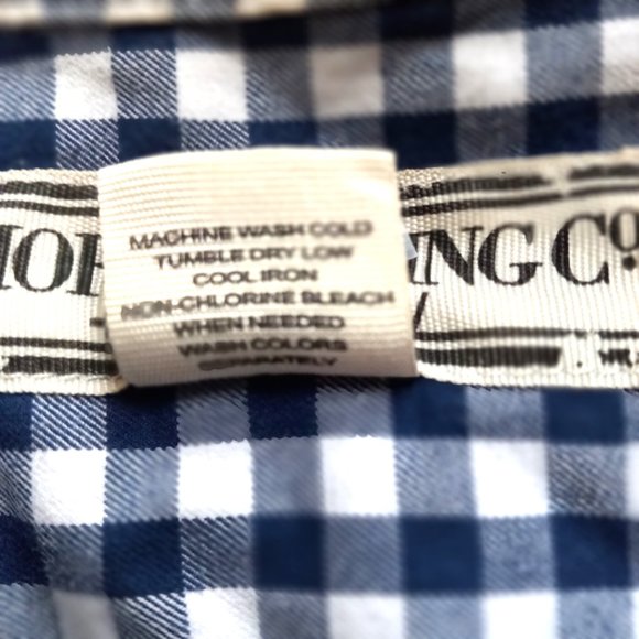 Men’s Shirt Large Blue White Gingham Long Sleeve Button Down Pocket EUC - Picture 11 of 12